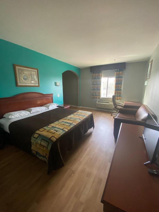 Tropicana Inn And Suites Dallas Ngoại thất bức ảnh
